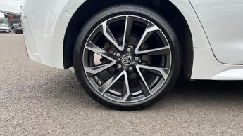 Toyota Corolla 1.8 VVT-h Excel CVT Euro 6 (s/s) 5dr