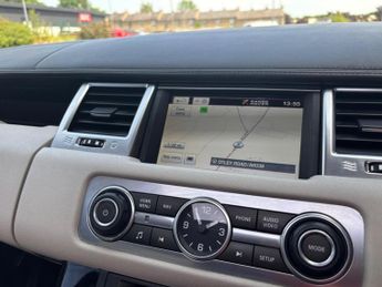 Land Rover Range Rover Sport 3.0 SD V6 Autobiography Sport Auto 4WD Euro 5 5dr