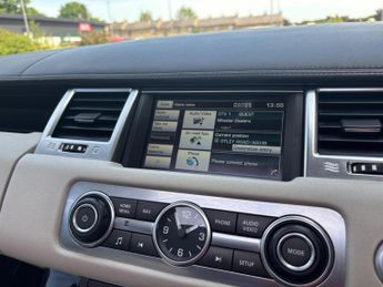 Land Rover Range Rover Sport 3.0 SD V6 Autobiography Sport Auto 4WD Euro 5 5dr
