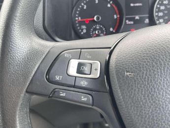 Volkswagen Crafter 2.0 TDI CR35 Trendline Panel Van 5dr Diesel Manual FWD MWB Euro 