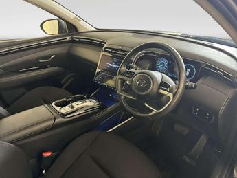 Hyundai TUCSON 1.6 T-GDi 13.8kWh Premium SUV 5dr Petrol Plug-in Hybrid Auto 4WD