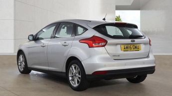 Ford Focus 1.6 Zetec Powershift Euro 6 5dr