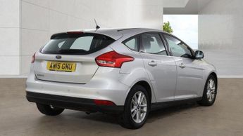 Ford Focus 1.6 Zetec Powershift Euro 6 5dr