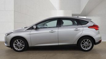 Ford Focus 1.6 Zetec Powershift Euro 6 5dr