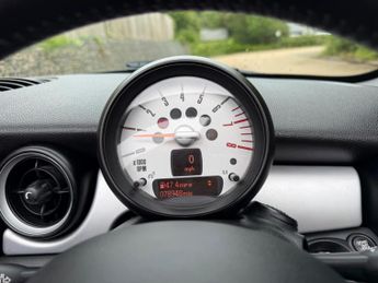 MINI Convertible 1.6 One Euro 5 2dr