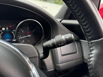 Jaguar XF 2.0d R-Sport Auto Euro 6 (s/s) 4dr