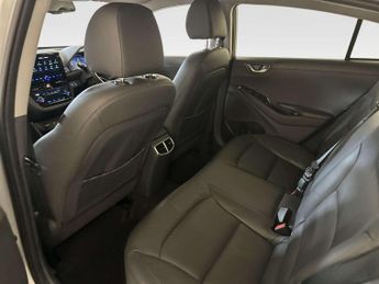 Hyundai IONIQ 38.3kWh Premium SE Hatchback 5dr Electric Auto (136 ps)