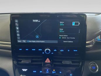 Hyundai IONIQ 38.3kWh Premium SE Hatchback 5dr Electric Auto (136 ps)