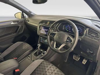 Volkswagen Tiguan 1.4 TSI 13kWh R-Line SUV 5dr Petrol Plug-in Hybrid DSG Euro 6 (s