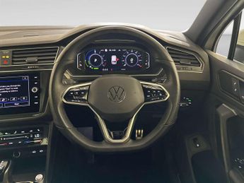 Volkswagen Tiguan 1.4 TSI 13kWh R-Line SUV 5dr Petrol Plug-in Hybrid DSG Euro 6 (s