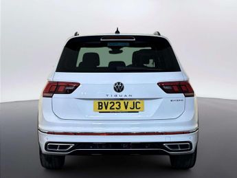 Volkswagen Tiguan 1.4 TSI 13kWh R-Line SUV 5dr Petrol Plug-in Hybrid DSG Euro 6 (s