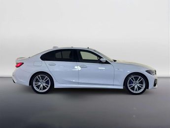 BMW 3 Series 2.0 320i M Sport Saloon 4dr Petrol Auto xDrive Euro 6 (s/s) (184
