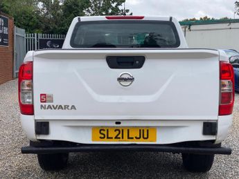 Nissan Navara 2.3 dCi Visia 4WD Euro 6 (s/s) 4dr