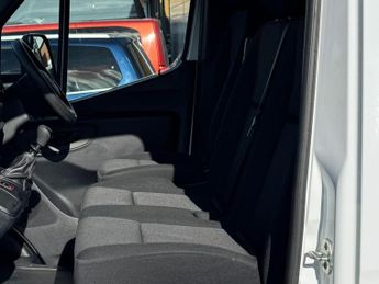 Mercedes-Benz Sprinter 2.0 315 CDI Progressive Chassis Cab 2dr Diesel Manual RWD L3 Eur