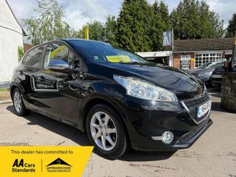 Peugeot 208 1.2 VTi PureTech Style Euro 5 5dr