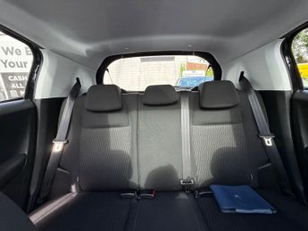 Peugeot 208 1.2 VTi PureTech Style Euro 5 5dr