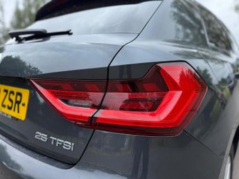 Audi A1 1.0 TFSI 25 Sport Sportback S Tronic Euro 6 (s/s) 5dr