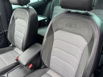 Volkswagen Tiguan 1.5 TSI EVO R-Line Tech DSG Euro 6 (s/s) 5dr