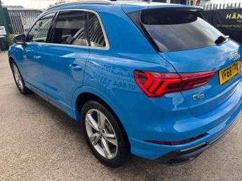 Audi Q3 1.5 TFSI CoD 35 S line S Tronic Euro 6 (s/s) 5dr