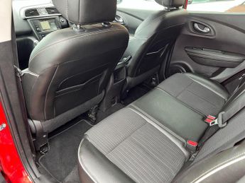 Renault Kadjar 1.2 TCe Signature Nav EDC Euro 6 (s/s) 5dr