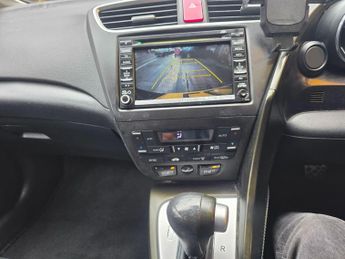 Honda Civic 1.8 i-VTEC SR Tourer Auto Euro 5 5dr