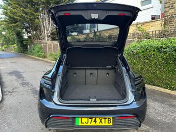Porsche Macan 100kWh Turbo Auto 4WD 5dr