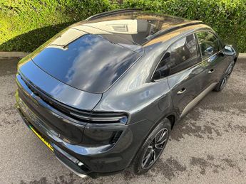 Porsche Macan 100kWh Turbo Auto 4WD 5dr