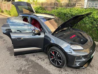 Porsche Macan 100kWh Turbo Auto 4WD 5dr