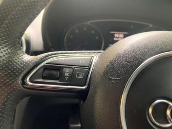 Audi A1 1.4 TFSI S line Euro 5 (s/s) 3dr