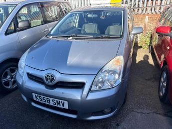 Toyota Corolla Verso 2.2 D-4D SR 5dr