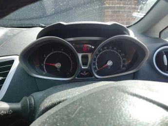 Ford Fiesta 1.25 Zetec 5dr