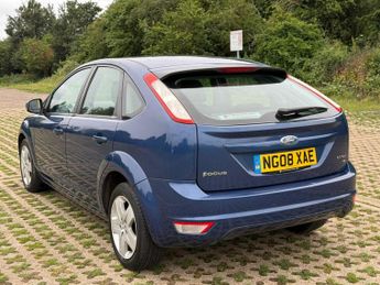 Ford Focus 1.6 Style Hatchback 5dr Petrol Manual (159 g/km, 99 bhp)