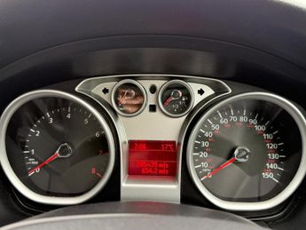 Ford Focus 1.6 Style Hatchback 5dr Petrol Manual (159 g/km, 99 bhp)