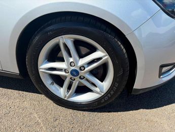 Ford Focus 1.5T EcoBoost Titanium Auto Euro 6 (s/s) 5dr
