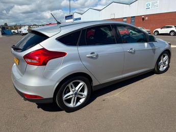 Ford Focus 1.5T EcoBoost Titanium Auto Euro 6 (s/s) 5dr
