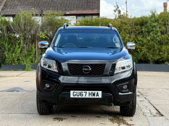 Nissan Navara 2.3 dCi Tekna Auto 4WD Euro 6 4dr