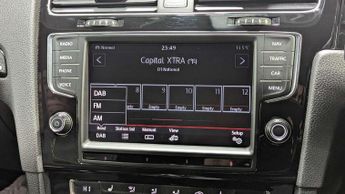 VOLKSWAGEN GOLF 2.0 Golf R DSG 4WD 5dr