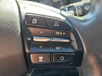 Hyundai IONIQ 1.6 h-GDi Premium DCT Euro 6 (s/s) 5dr