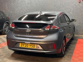 Hyundai IONIQ 1.6 h-GDi Premium SE DCT Euro 6 (s/s) 5dr
