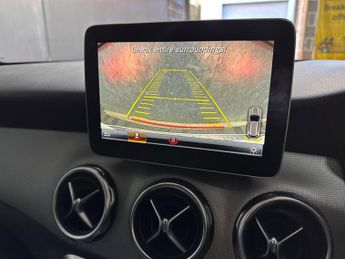 Mercedes-Benz GLA 1.6 GLA200 Sport (Executive) 7G-DCT Euro 6 (s/s) 5dr