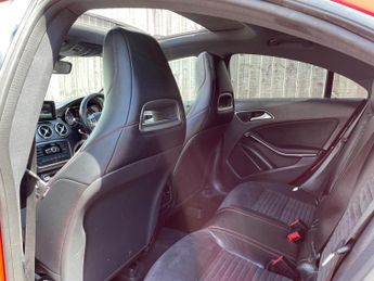 Mercedes-Benz CLA 2.1 CLA220 CDI AMG Sport Coupe 7G-DCT Euro 6 (s/s) 4dr