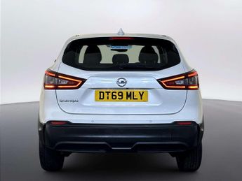 Nissan Qashqai 1.3 DIG-T Acenta Premium SUV 5dr Petrol DCT Auto Euro 6 (s/s) (1