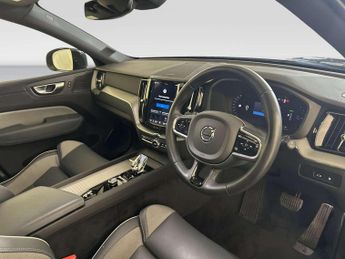 Volvo XC60 2.0h T6 Recharge 18.8kWh Plus SUV 5dr Petrol Plug-in Hybrid Auto