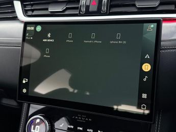 Jaguar F-PACE 2.0 P400e 17.1kWh R-Dynamic SE Auto AWD Euro 6 (s/s) 5dr