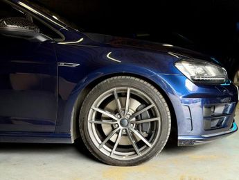 Volkswagen Golf 2.0 TSI BlueMotion Tech R DSG 4Motion Euro 6 (s/s) 3dr