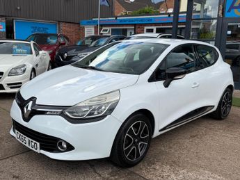 Renault Clio 1.2 16V Dynamique Nav Hatchback 5dr Petrol Manual Euro 6 (75 ps)