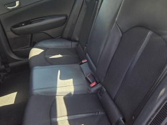 Kia Optima 2.0h GDi 9.8kWh Auto Euro 6 4dr