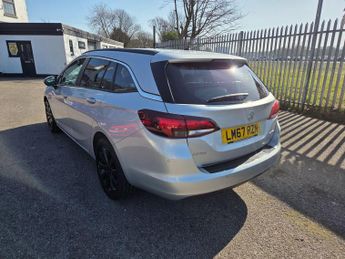 Vauxhall Astra 1.6 CDTi ecoTEC BlueInjection Design Sports Tourer Euro 6 (s/s) 