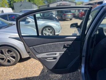 Kia Rio 1.4 Ice 5dr
