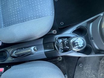 Ford Focus 1.6i 16v Edge 3dr